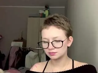 Tangelamishulouin  live sex cam