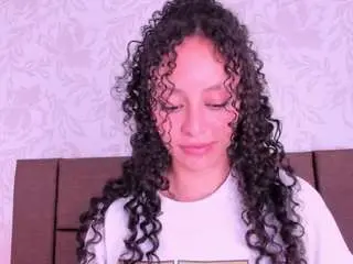 Briana-gh1  live sex cam