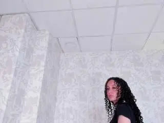 Briana-gh1  live sex cam