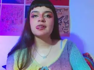 Tara-haze  live sex cam