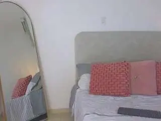 Kristennblue  live sex cam