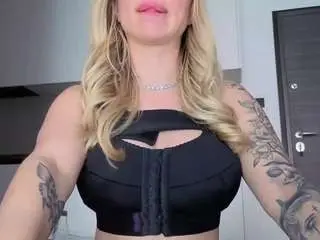 Megan-ros  live sex cam