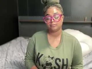 Nastyylondon  live sex cam