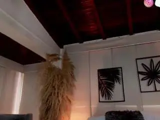 Neytirimoon  live sex cam