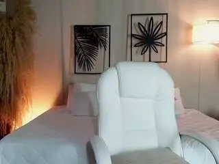Neytirimoon  live sex cam