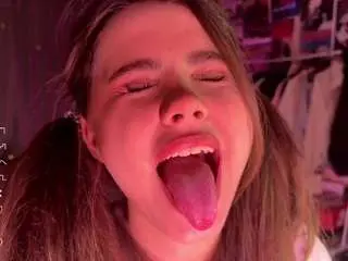 Pinkiray  live sex cam