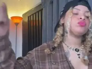Scarlettduran  live sex cam