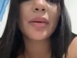Valeryduglass  live sex cam