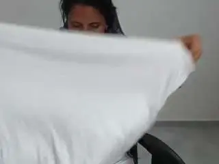 Angel-lineage  live sex cam