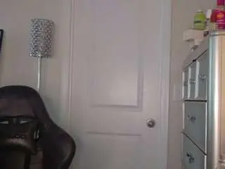 Butterflybooty  live sex cam