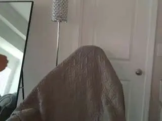 Butterflybooty  live sex cam