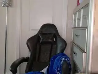 Butterflybooty  live sex cam