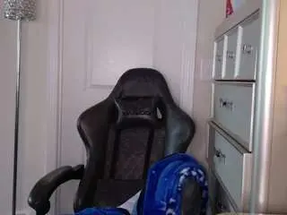 Butterflybooty  live sex cam