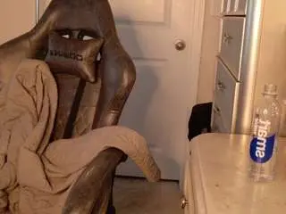 Butterflybooty  live sex cam
