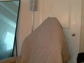 Butterflybooty  live sex cam