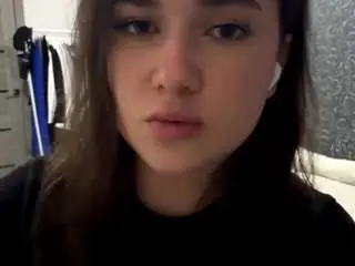 Leannefonsecn  live sex cam