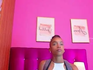 Petitelittleebonyy  live sex cam