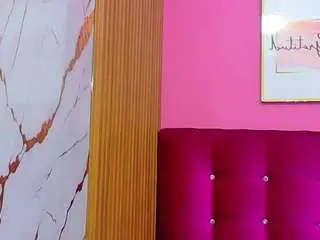 Petitelittleebonyy  live sex cam