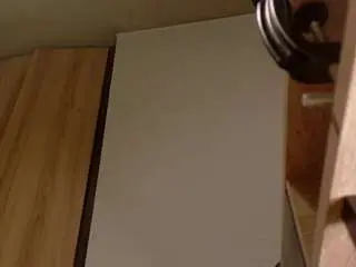 Royalnerfititi  live sex cam