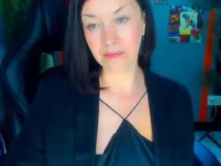 Anamills  live sex cam