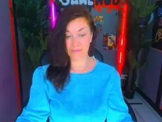 Anamills  live sex cam