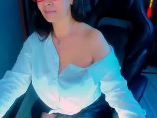 Anamills  live sex cam
