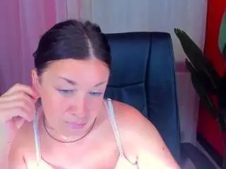 Anamills  live sex cam
