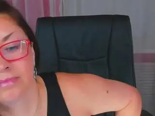 Anamills  live sex cam
