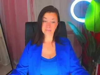 Anamills  live sex cam