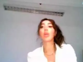Britishlatina  live sex cam