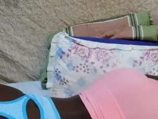 Just-lela  live sex cam