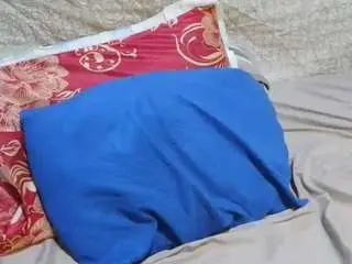 Just-lela  live sex cam