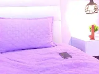 Aprilcobain  live sex cam