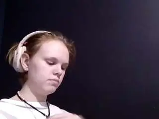 Carmeliabanchero  live sex cam