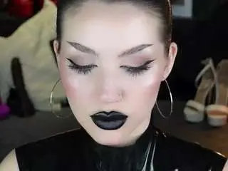 Goddessdarsy  live sex cam