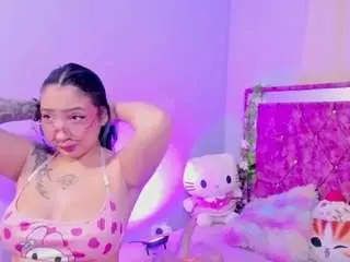 Kittycavalli1  live sex cam