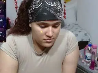 Leilanewgirl  live sex cam