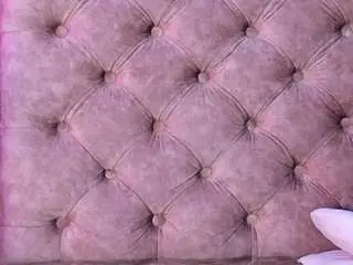 Cannabiitch  live sex cam