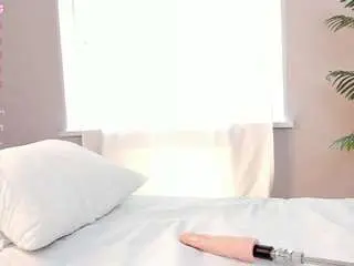 Naomisunset  live sex cam