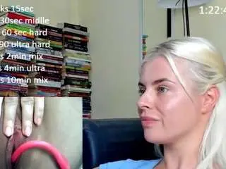 Queenofthenighttt  live sex cam