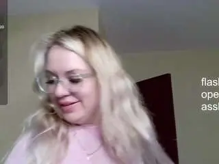 You-dreams  live sex cam