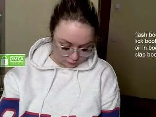 You-dreams  live sex cam