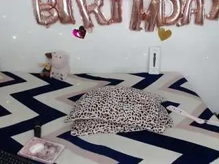 Zoe-n  live sex cam