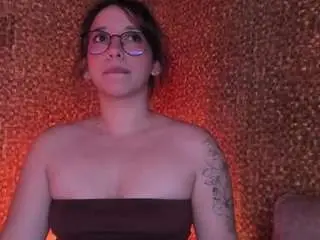 Sweet-glen  live sex cam