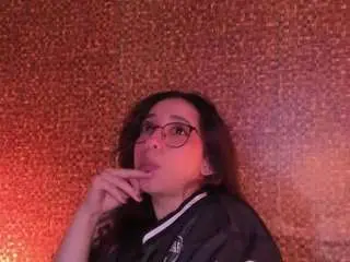 Sweet-glen  live sex cam