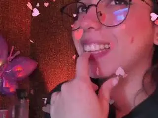 Sweet-glen  live sex cam