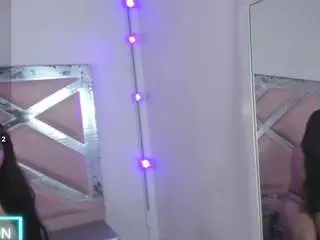 Xiofox69  live sex cam