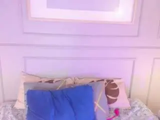 Candyrousebm  live sex cam