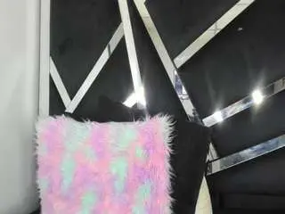Cristalxht  live sex cam