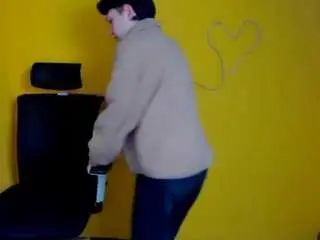 Dinamimi  live sex cam